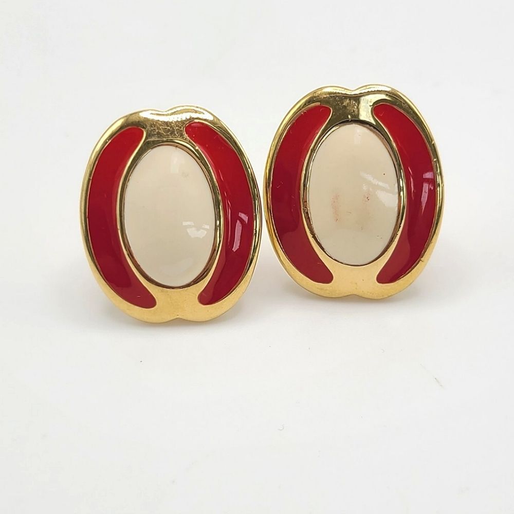 Vintage MONET Goldtone,Cream and Red Clip On Earrings